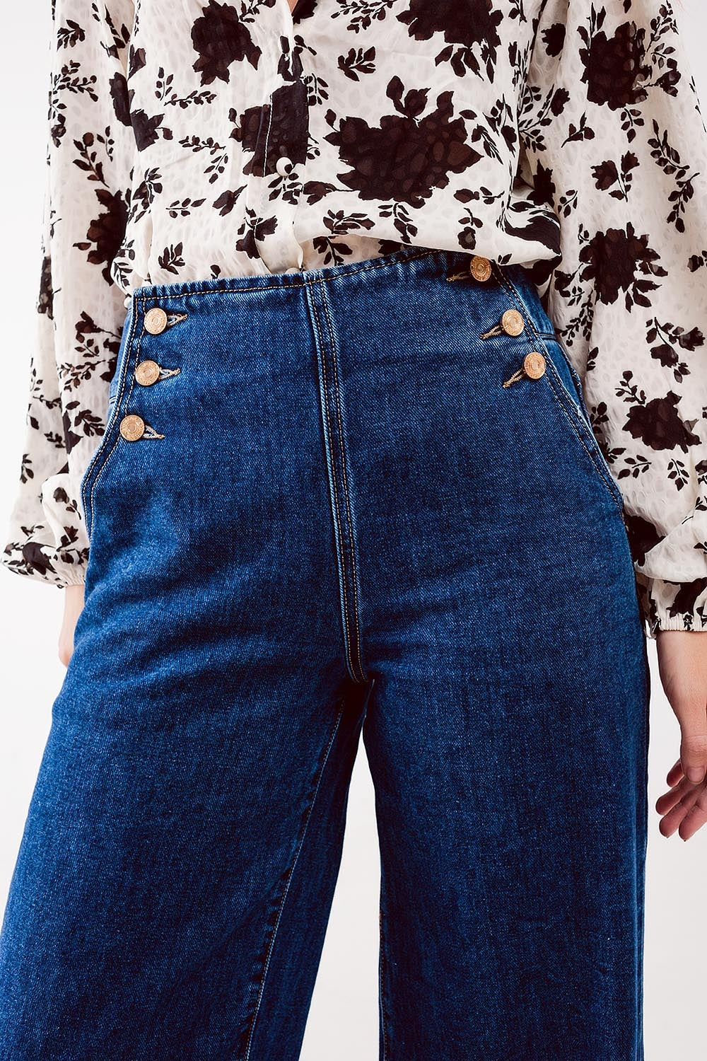 Jeans Femme boutonné sur le devant en bleu moyen